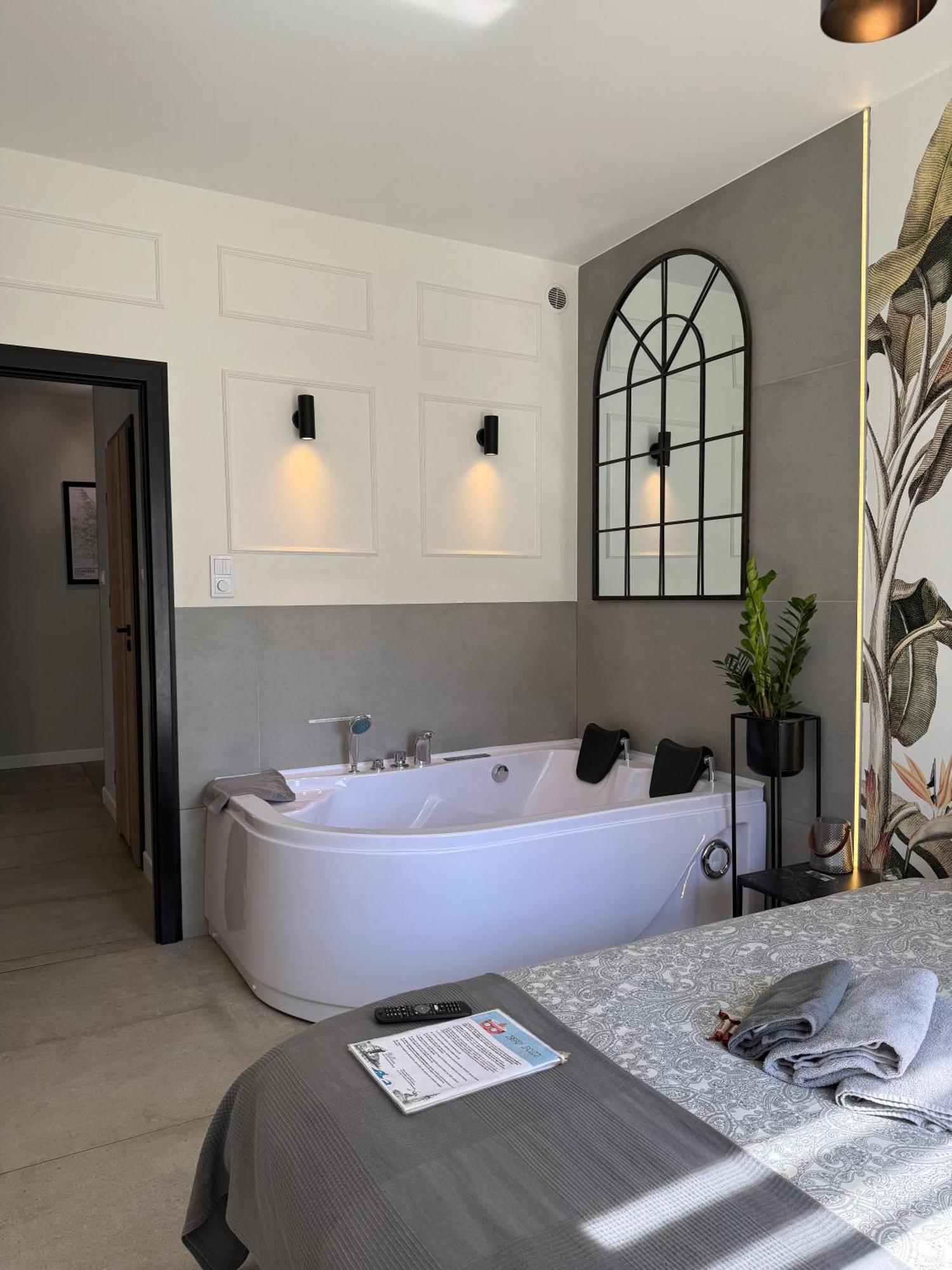 Jacuzzi Apartamenty Gdansk - Relax Apartments Εξωτερικό φωτογραφία